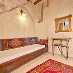 Mithra Cave Cappadocia Гьореме