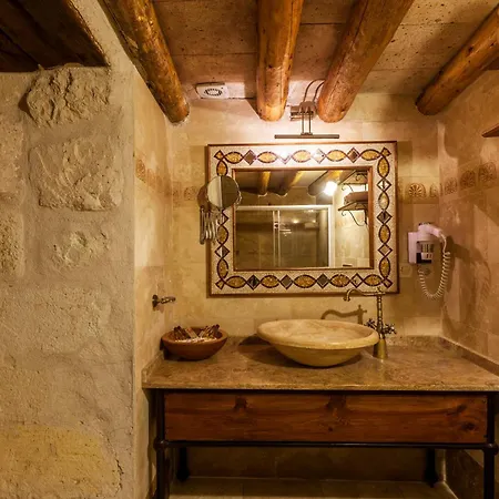 Mithra Cave Hotel 4*
